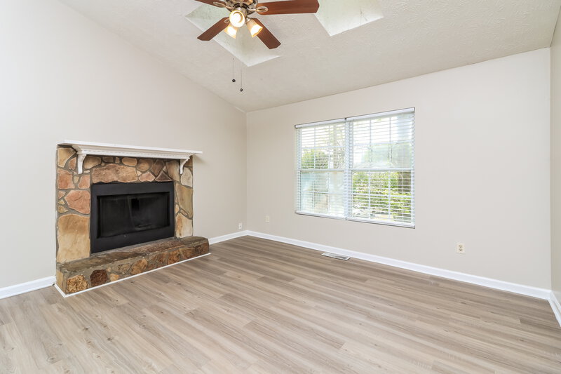 1,835/Mo, 2686 Lantern Trl Lithia Springs, GA 30122 Living Room View