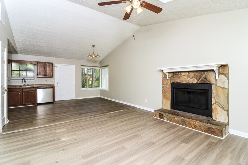 1,835/Mo, 2686 Lantern Trl Lithia Springs, GA 30122 Living Room View 2