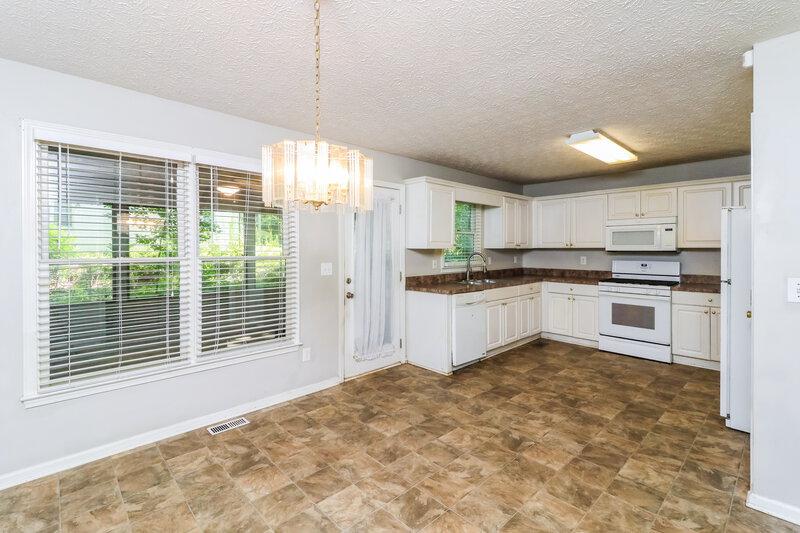 1,785/Mo, 24 Garner Farm Dr Dallas, GA 30157 Dining Room View