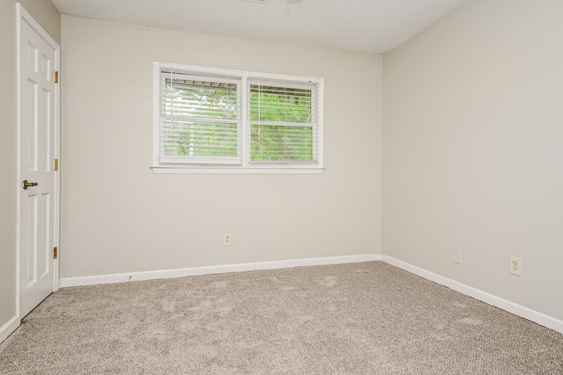 2,020/Mo, 564 Clubhouse Dr SE Conyers, GA 30094 Bedroom View