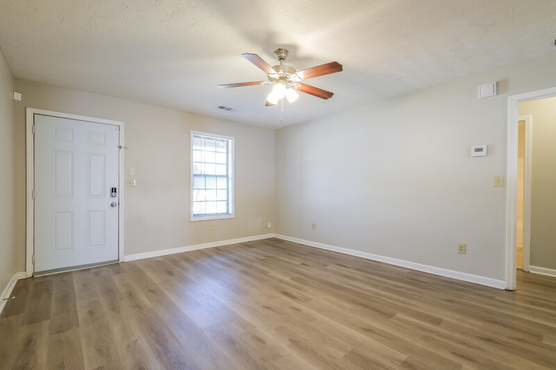 1,625/Mo, 318 Freeport Dr Lawrenceville, GA 30046 Misc View 3