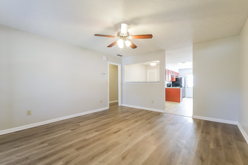 1,625/Mo, 318 Freeport Dr Lawrenceville, GA 30046 Misc View 4