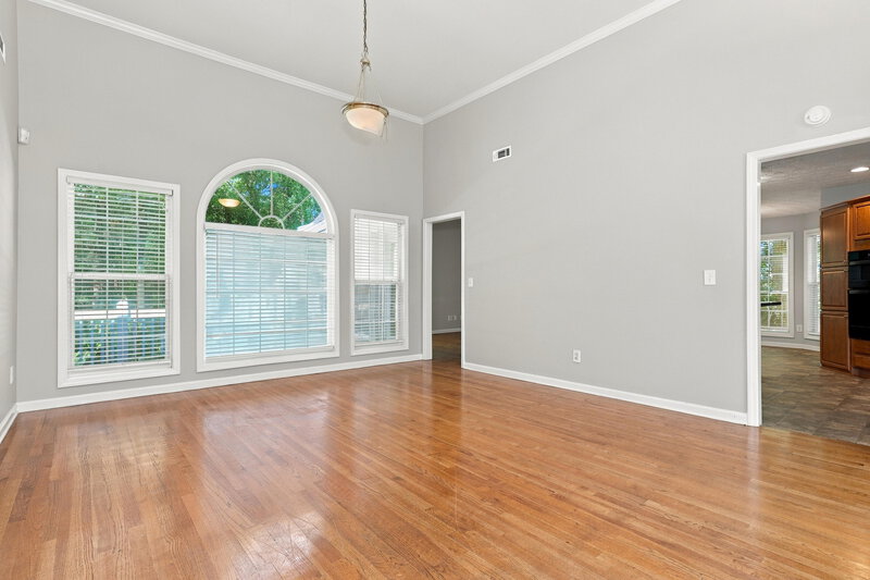 2,330/Mo, 35 Goldfinch Dr Covington, GA 30016 Living Room View 2
