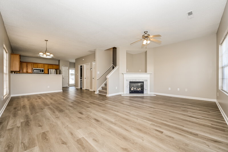 2,450/Mo, 4511 Heritage Pkwy Atlanta, GA 30349 Living Room View 2