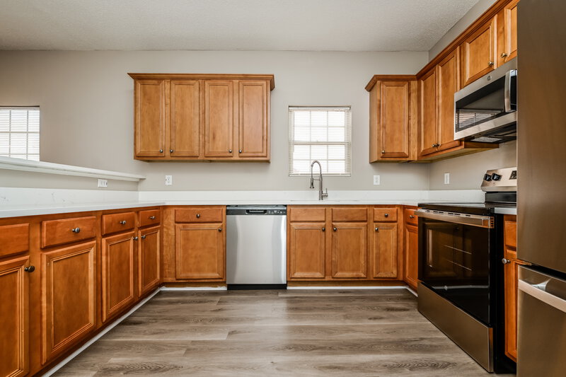 2,450/Mo, 4511 Heritage Pkwy Atlanta, GA 30349 Kitchen View