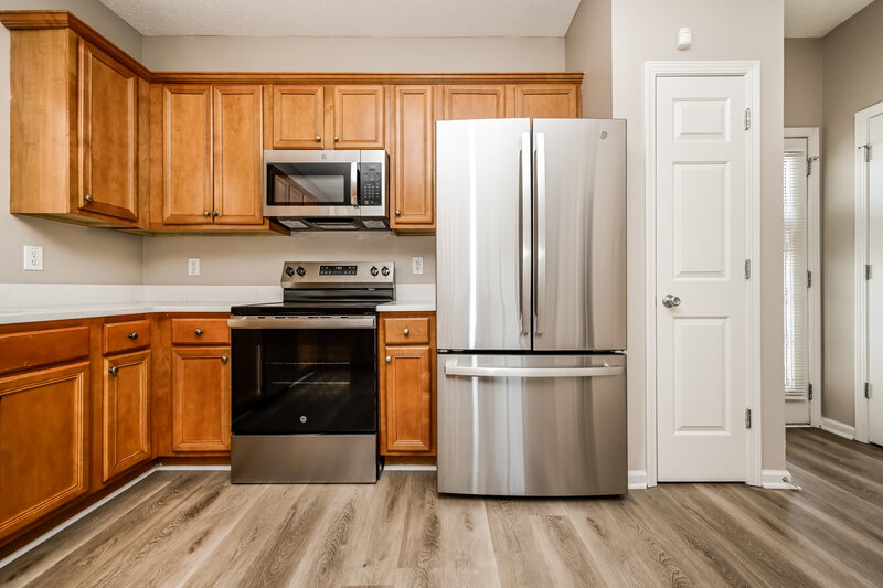 2,450/Mo, 4511 Heritage Pkwy Atlanta, GA 30349 Kitchen View 2