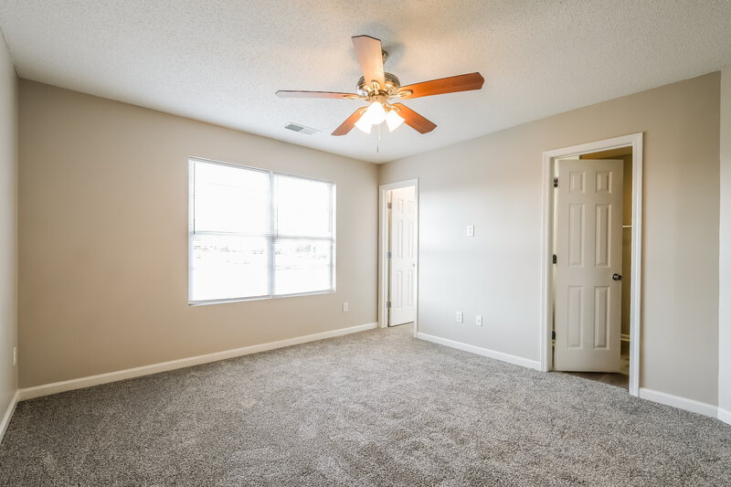 1,710/Mo, 4511 Heritage Pkwy Atlanta, GA 30349 Main Bedroom View