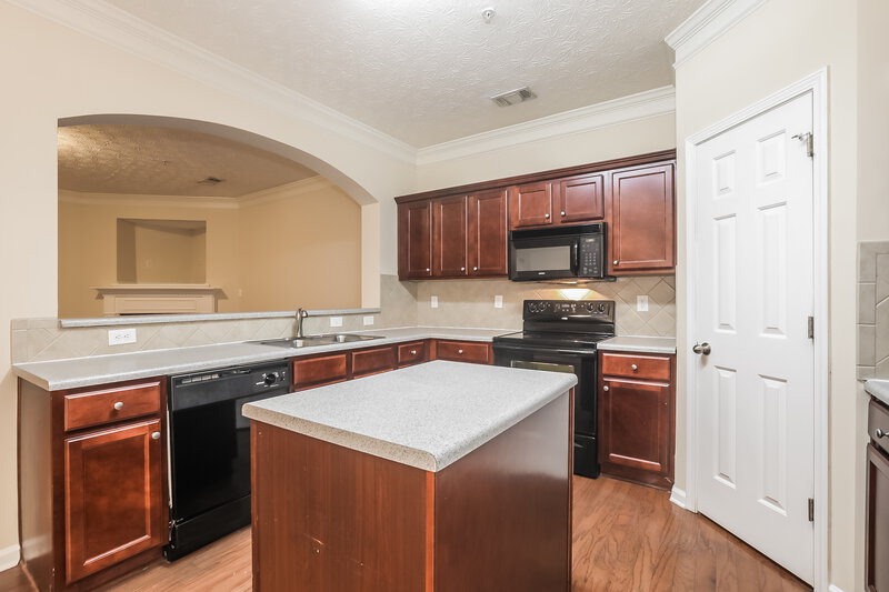 1,865/Mo, 1608 Honeysuckle Path Conyers, GA 30012 Kitchen View 2