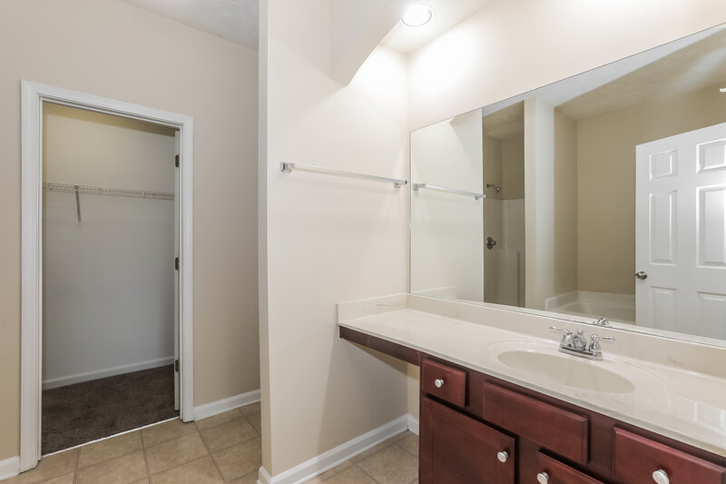 1,865/Mo, 1608 Honeysuckle Path Conyers, GA 30012 Main Bathroom View