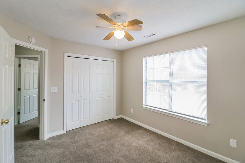 2,130/Mo, 4588 Bouldercrest Rd Ellenwood, GA 30294 Bedroom View 3