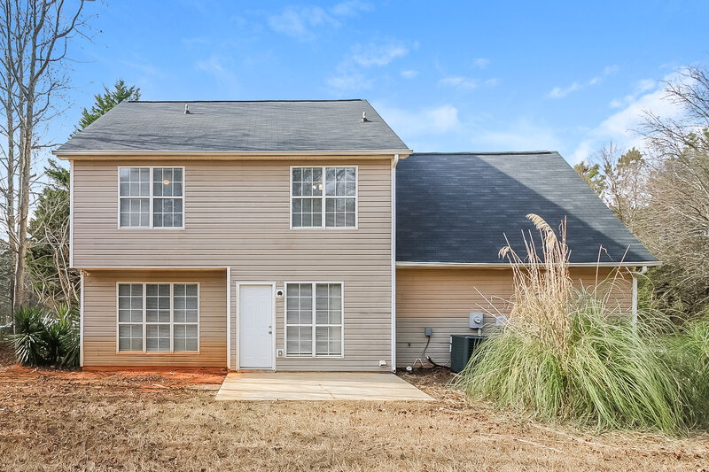 2,130/Mo, 4588 Bouldercrest Rd Ellenwood, GA 30294 Rear View
