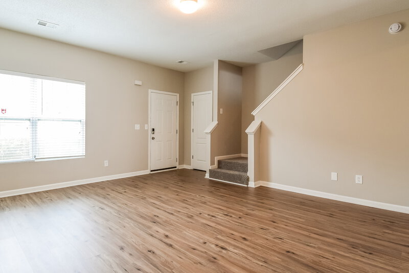 1,755/Mo, 2285 Bigwood Trl College Park, GA 30349 Living Room View