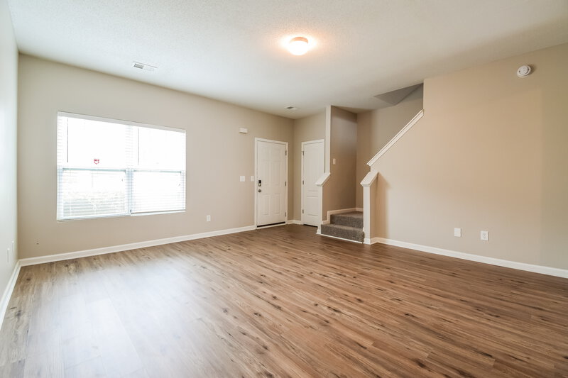 1,755/Mo, 2285 Bigwood Trl College Park, GA 30349 Living Room View 2