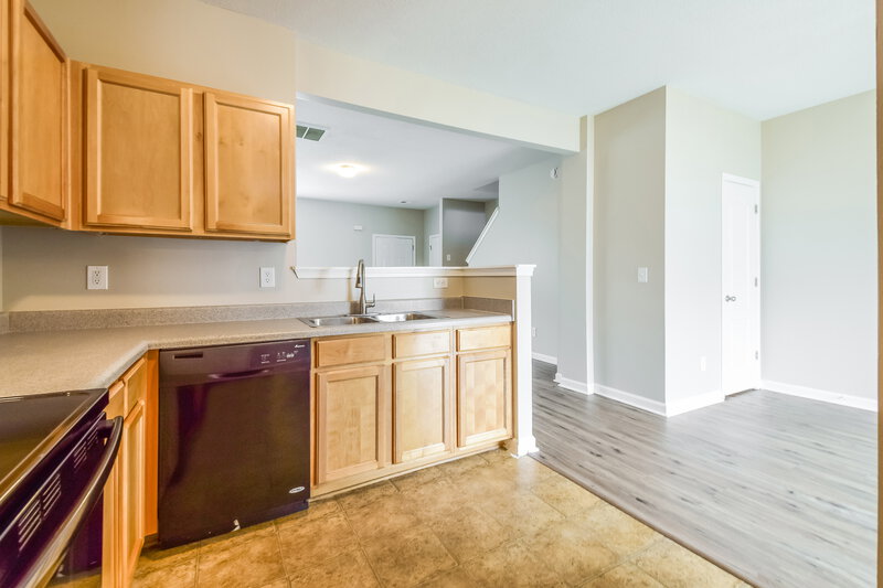 1,755/Mo, 2285 Bigwood Trl College Park, GA 30349 Kitchen View