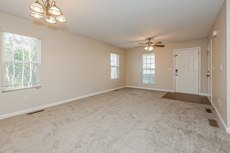 1,755/Mo, 94 Hood Park Dr Jasper, GA 30143 Dining Room View 2
