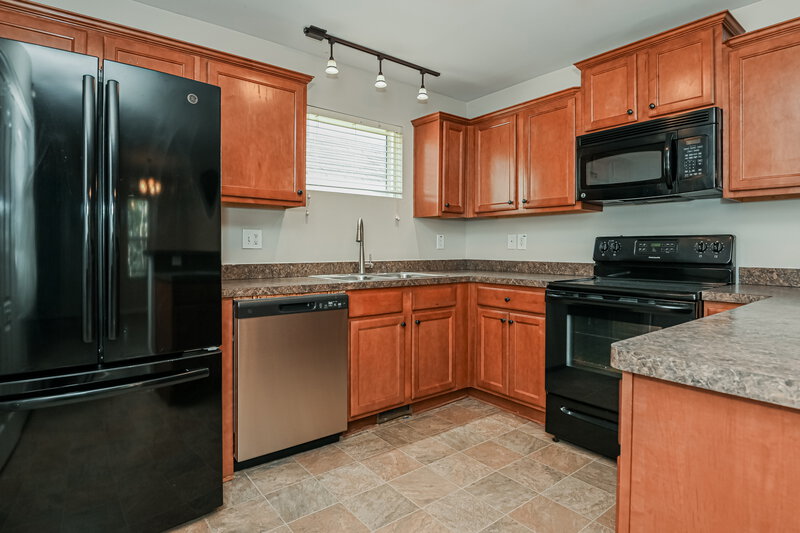 1,755/Mo, 94 Hood Park Dr Jasper, GA 30143 Kitchen View