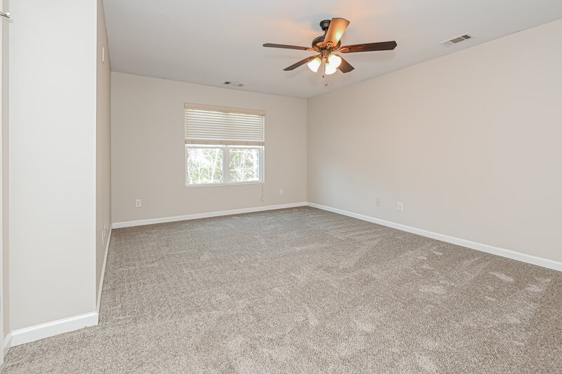 1,755/Mo, 94 Hood Park Dr Jasper, GA 30143 Main Bedroom View 2