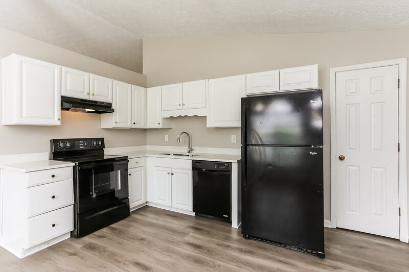 1,745/Mo, 3466 Ashley Ct Rex, GA 30273 Kitchen View