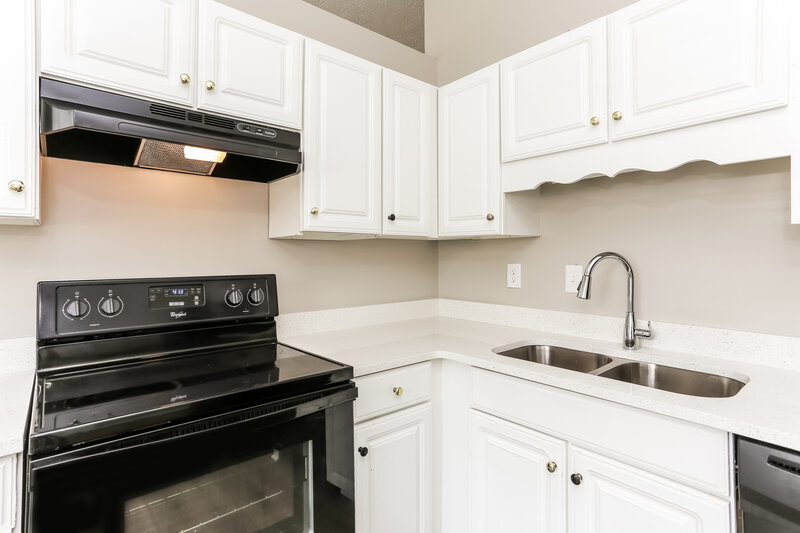 1,745/Mo, 3466 Ashley Ct Rex, GA 30273 Kitchen View 2