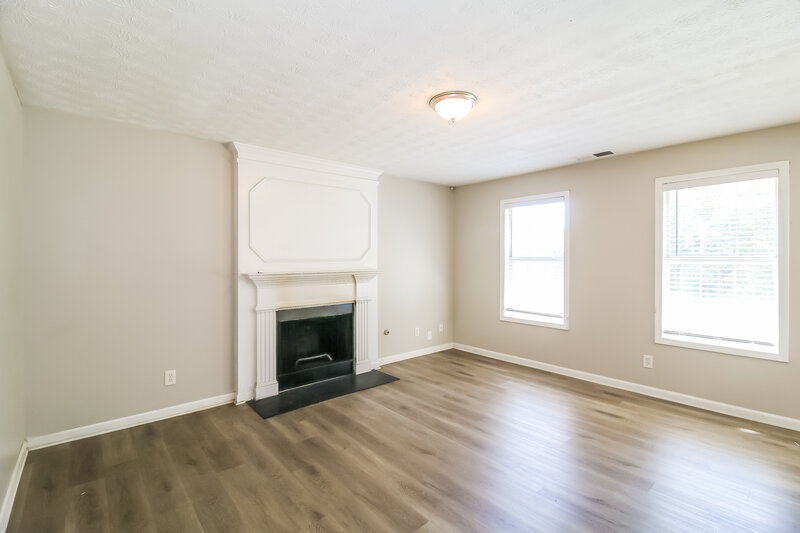 2,225/Mo, 2141 Silva Ct Conley, GA 30288 Living Room View