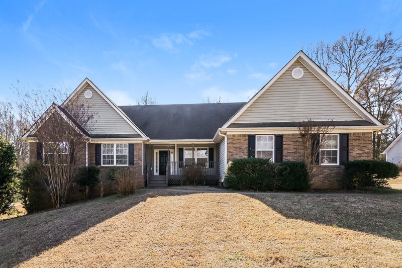 1,915/Mo, 44 Creek View Ct Hoschton, GA 30548 External View