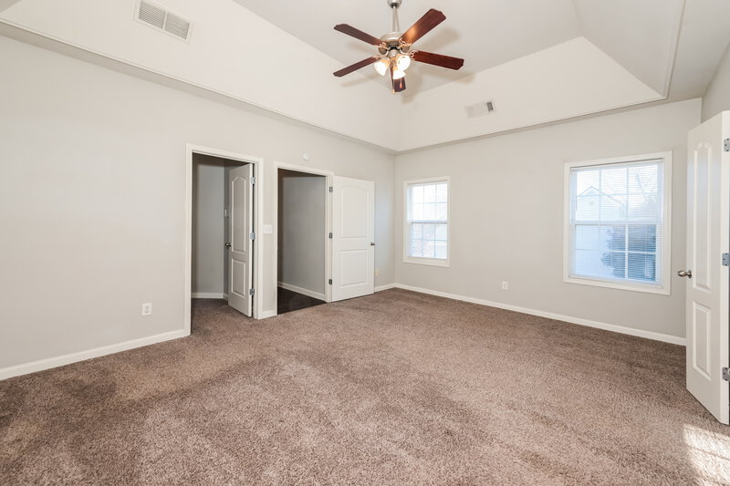 1,915/Mo, 44 Creek View Ct Hoschton, GA 30548 Main Bedroom View 2