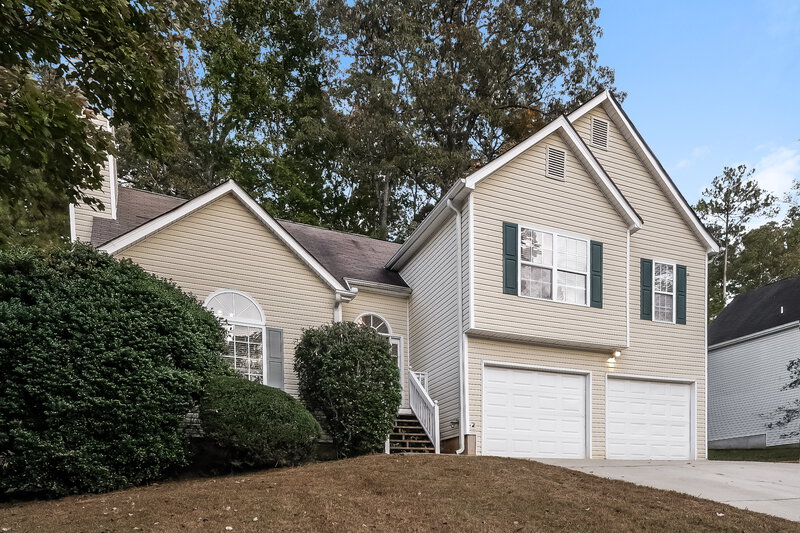 2,430/Mo, 7254 Brittany Way Douglasville, GA 30134 Front View