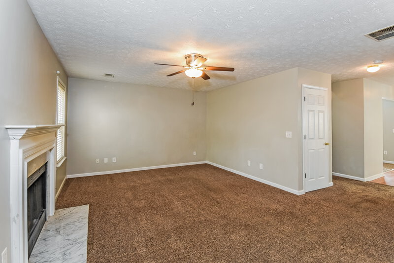 0/Mo, 2779 Evanston Ct Dacula, GA 30019 Living Room View