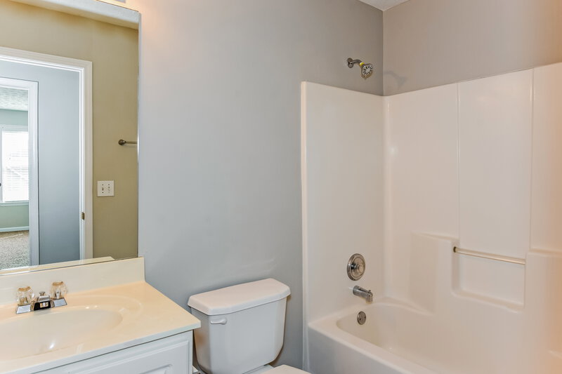 0/Mo, 2779 Evanston Ct Dacula, GA 30019 Bathroom View