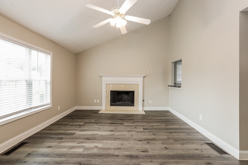 1,860/Mo, 4203 Baler Dr Douglasville, GA 30135 Living Room View