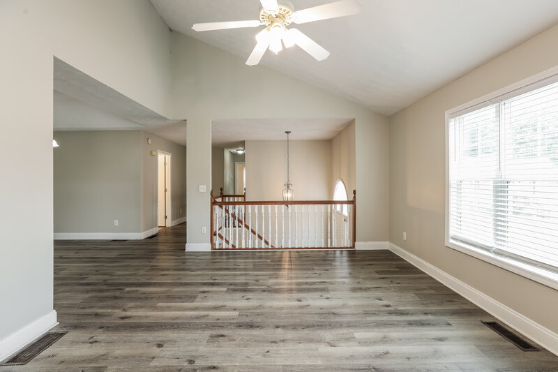 1,860/Mo, 4203 Baler Dr Douglasville, GA 30135 Living Room View 2