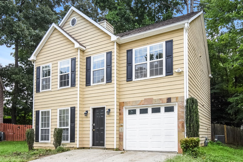 2,280/Mo, 2320 Kissing Tree Ln SE Smyrna, GA 30080 Front View