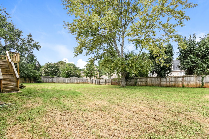 2,420/Mo, 2643 Kingsbrooke Ct NW Kennesaw, GA 30144 Backyard View