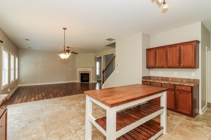 2,165/Mo, 231 Parkmont Way Dallas, GA 30132 Kitchen View 3