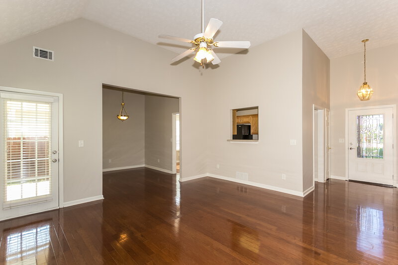 1,880/Mo, 437 Camella Cir McDonough, GA 30252 Living Room View