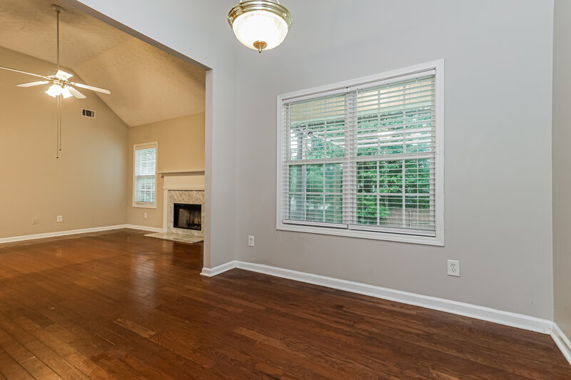 1,940/Mo, 437 Camella Cir McDonough, GA 30252 Dining Room View 2
