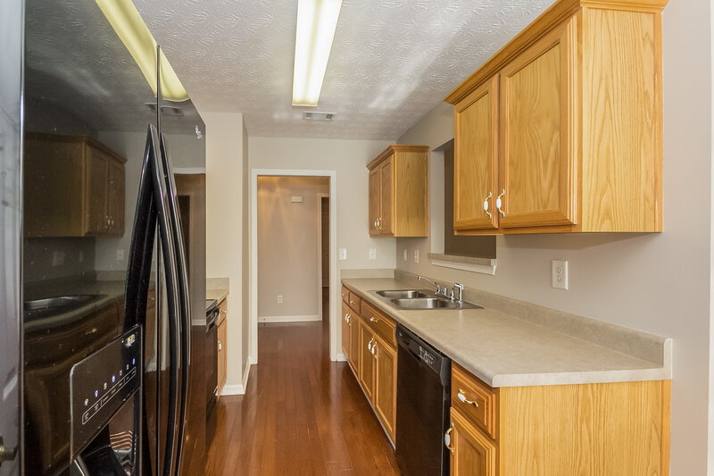 1,880/Mo, 437 Camella Cir McDonough, GA 30252 Kitchen View