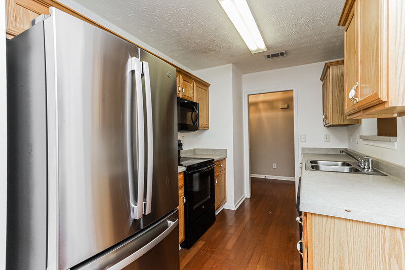 1,940/Mo, 437 Camella Cir McDonough, GA 30252 Kitchen View 2