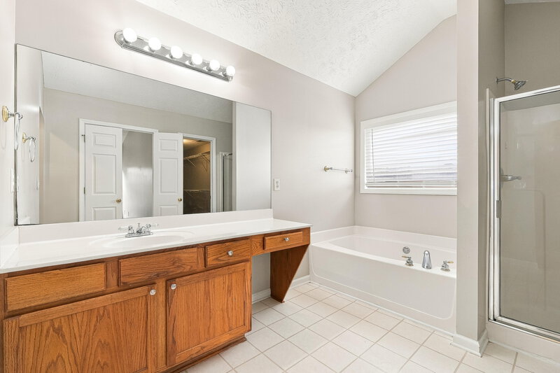 2,410/Mo, 317 Park Creek Rdg Woodstock, GA 30188 Primary Bathroom View