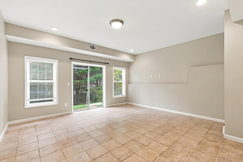2,410/Mo, 317 Park Creek Rdg Woodstock, GA 30188 Basement View