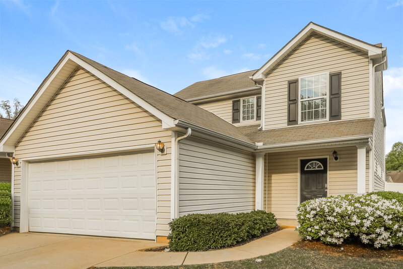 2,900/Mo, 320 Arrowhead Dr Dallas, GA 30132 Front View