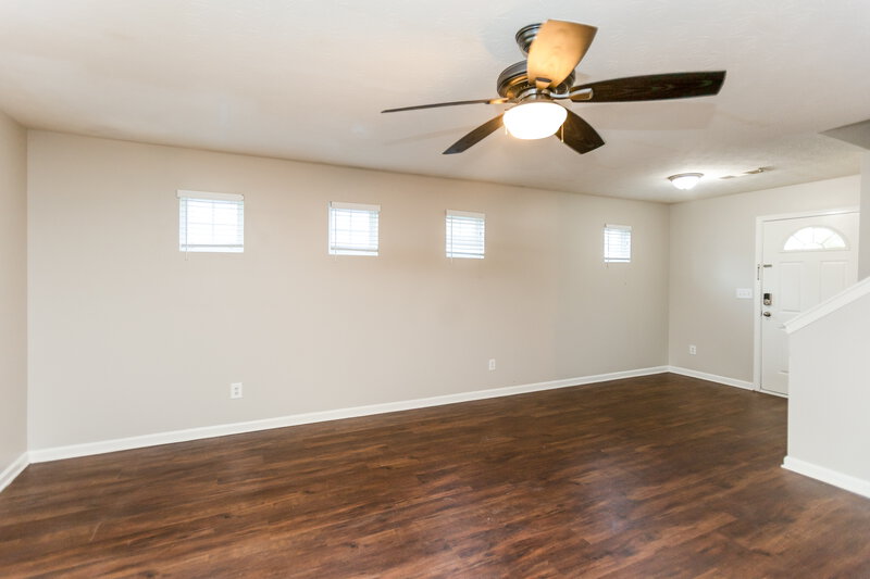 1,890/Mo, 320 Arrowhead Dr Dallas, GA 30132 Living Room View