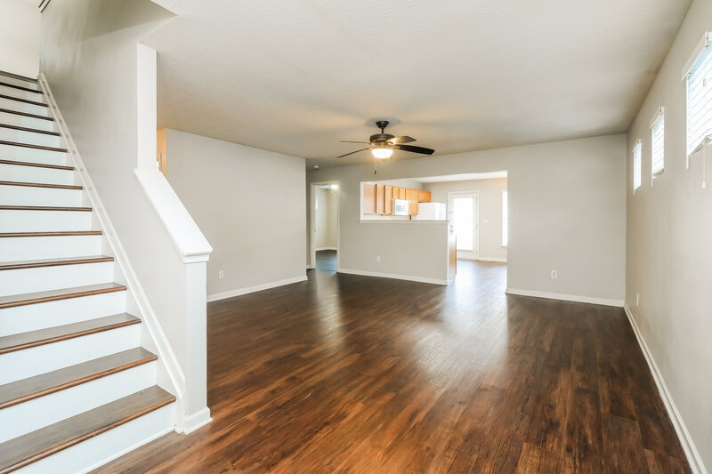 2,900/Mo, 320 Arrowhead Dr Dallas, GA 30132 Living Room View