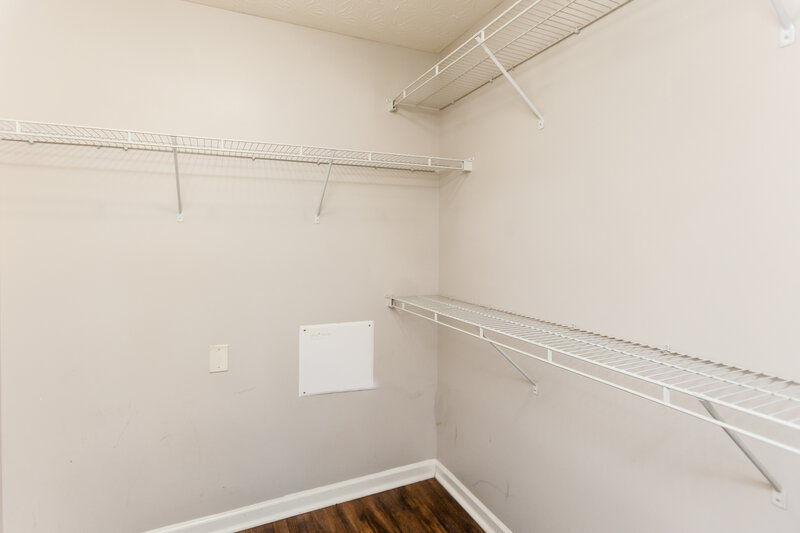 1,890/Mo, 320 Arrowhead Dr Dallas, GA 30132 Walk In Closet View