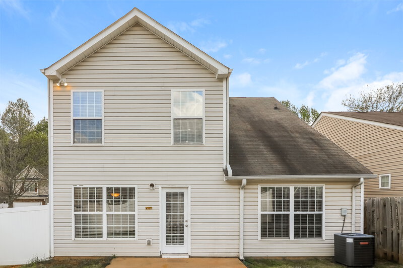 2,900/Mo, 320 Arrowhead Dr Dallas, GA 30132 Rear View