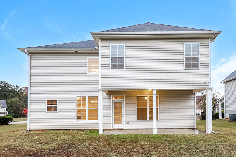 2,340/Mo, 1235 Nottley Dr Locust Grove, GA 30248 Rear View