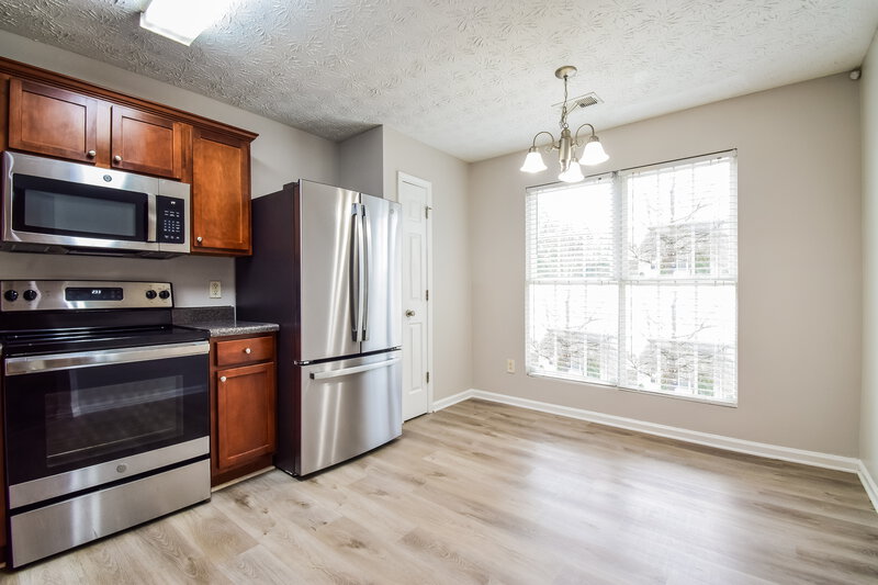 1,755/Mo, 2400 Piering Dr Lithonia, GA 30038 Kitchen View 2