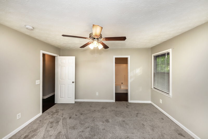 1,725/Mo, 187 Sherwood Forest Dr Douglasville, GA 30134 Main Bedroom View