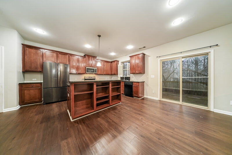 2,625/Mo, 4290 Rosehall Ct Atlanta, GA 30349 Kitchen View