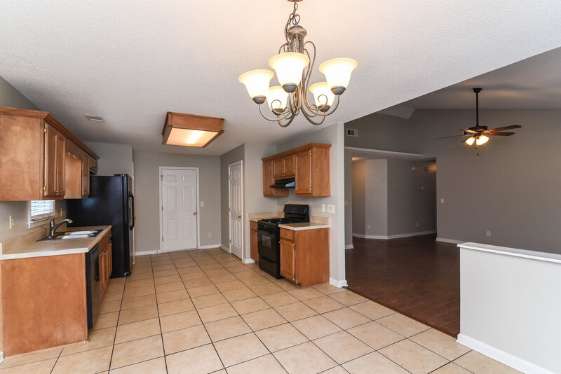 1,850/Mo, 4091 S Fork Dr Snellville, GA 30039 Breakfast Nooklarge View 2